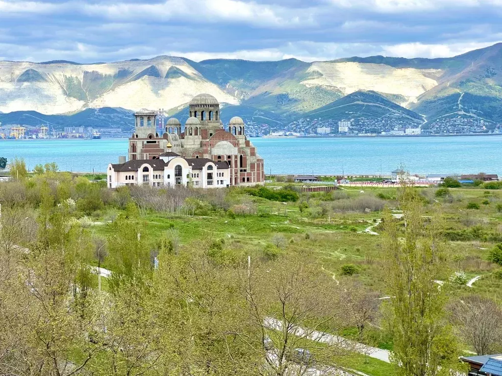 3-к кв. Краснодарский край, Новороссийск просп. Ленина, 95Бк1 (90.8 м) - Фото 0