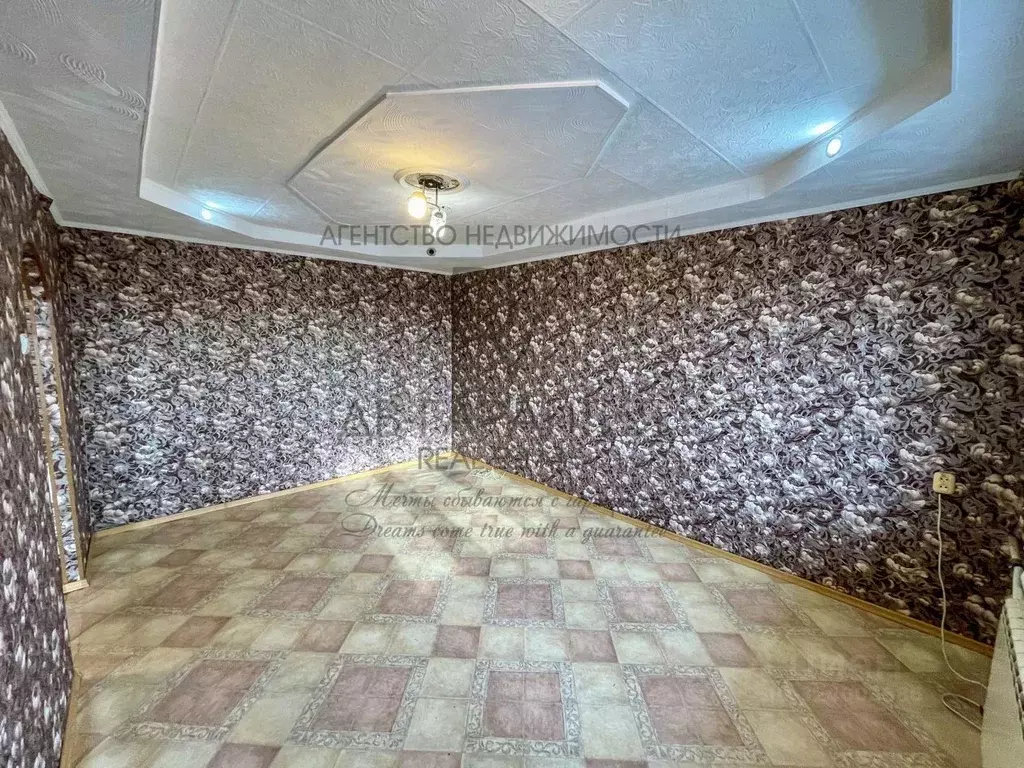 1-к кв. Хабаровский край, Амурский район, Эльбан рп, 2-й мкр 27 (28.3 ... - Фото 2