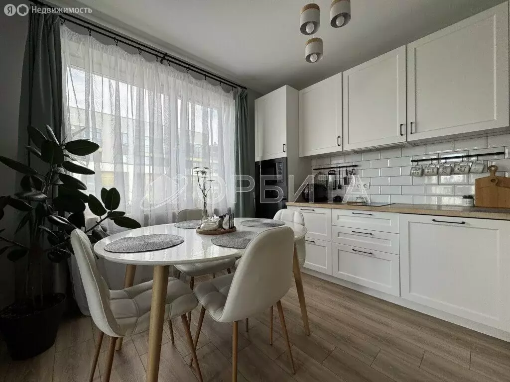 2-комнатная квартира: Тюмень, улица Михаила Сперанского, 41к1 (58.6 м) - Фото 1