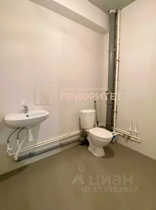Помещение свободного назначения в Саха (Якутия), Якутск просп. Михаила ... - Фото 2