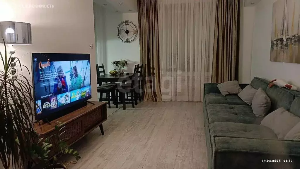 3-комнатная квартира: Сатка, Молодёжная улица, 6 (55.6 м) - Фото 2