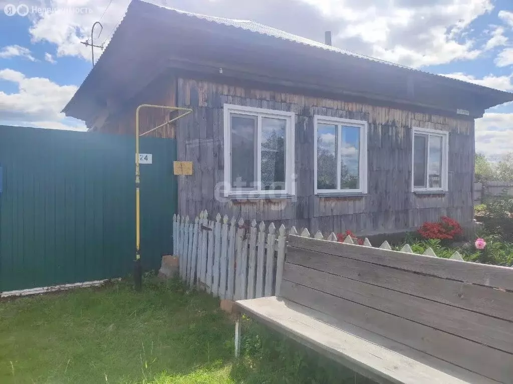 Дом в село Ильтяково, Октябрьская улица (48.8 м) - Фото 0