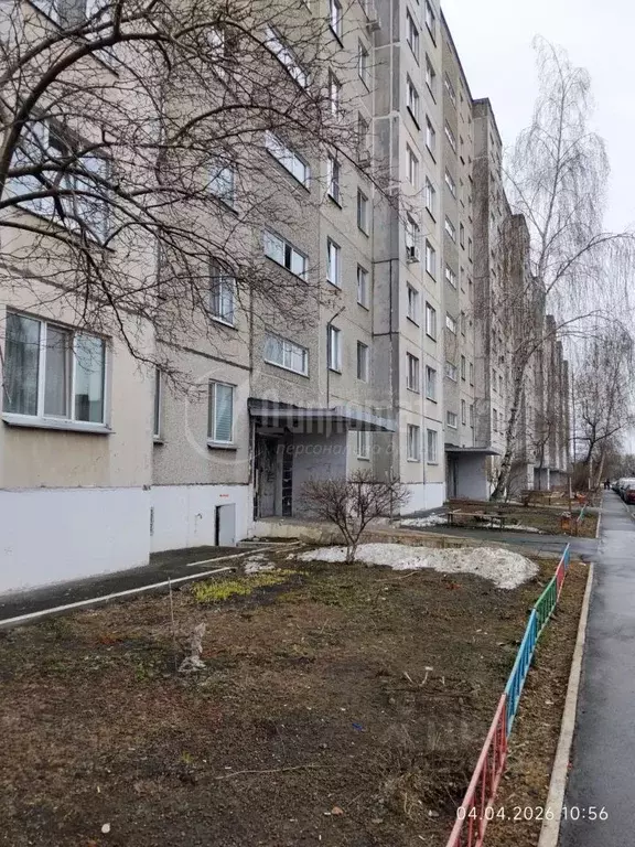 1-к кв. Курганская область, Курган Заозерный жилрайон, 3-й мкр, 9 ... - Фото 1