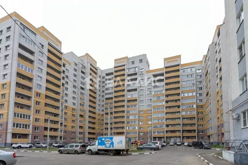 3-к кв. Владимирская область, Владимир ул. Родионовка, 8 (97.0 м) - Фото 0