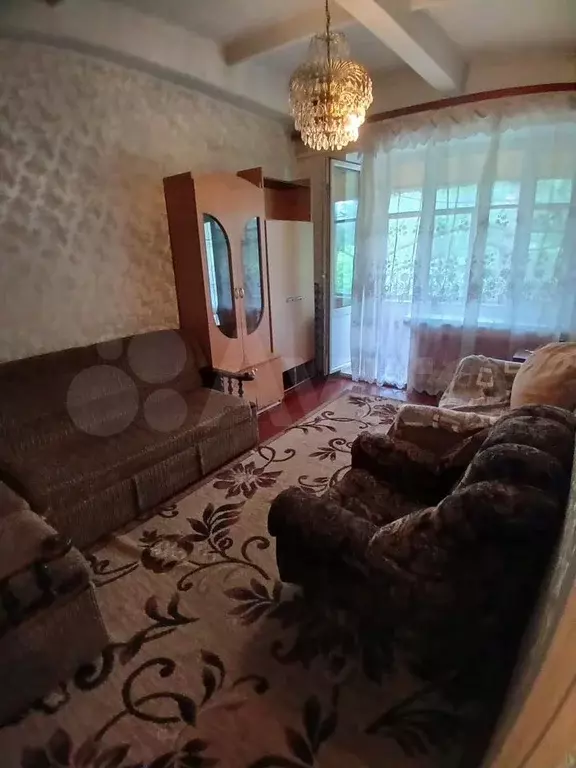 Комната 18 м в 2-к., 4/4 эт. - Фото 0