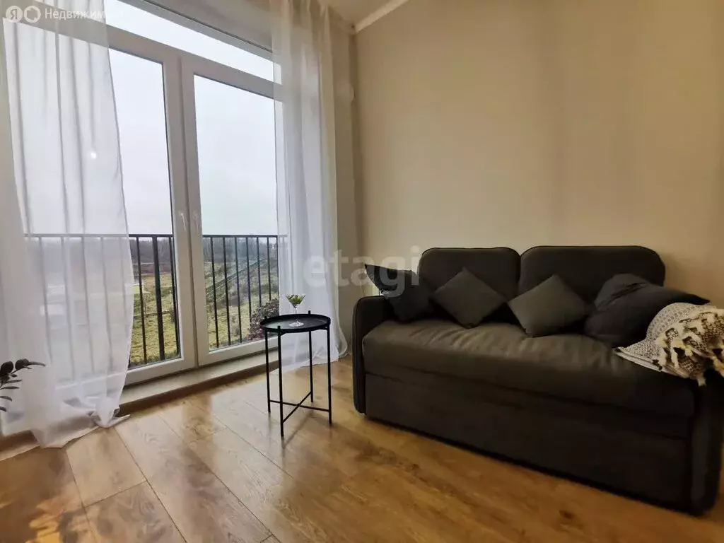 1-комнатная квартира: Пионерский, улица Гептнера, 13 (39.5 м) - Фото 1