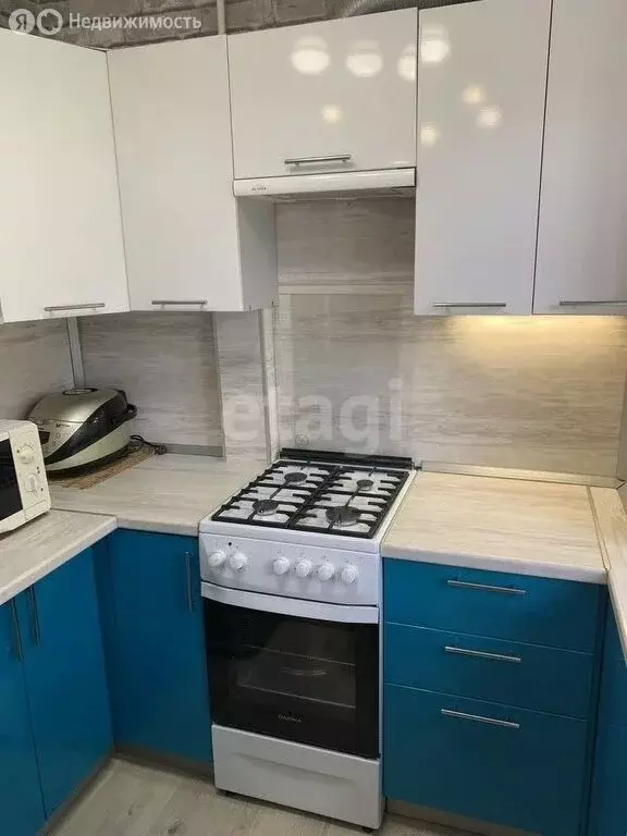 3-комнатная квартира: Стерлитамак, Элеваторная улица, 106А (51.2 м) - Фото 1