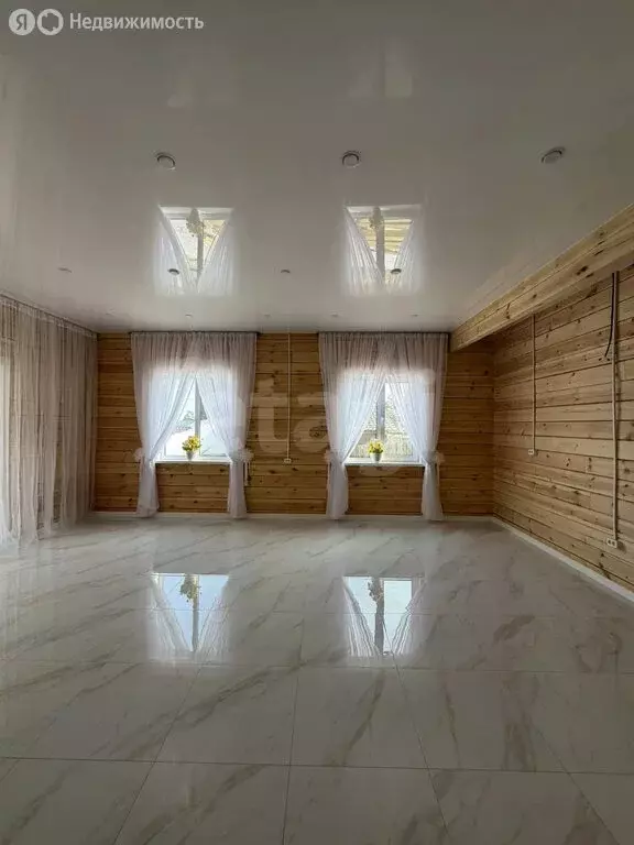 Дом в Улан-Удэ, Царская улица (335 м) - Фото 1