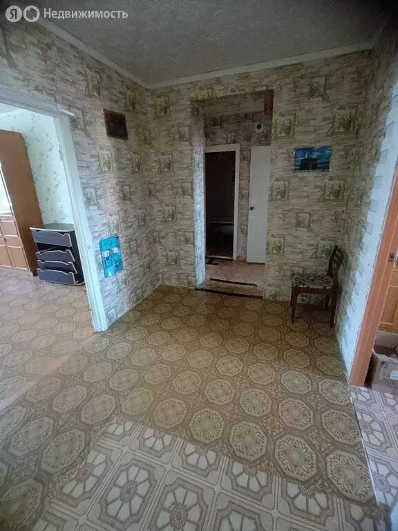4-комнатная квартира: село Кандры, улица Чапаева, 61 (79.1 м) - Фото 1