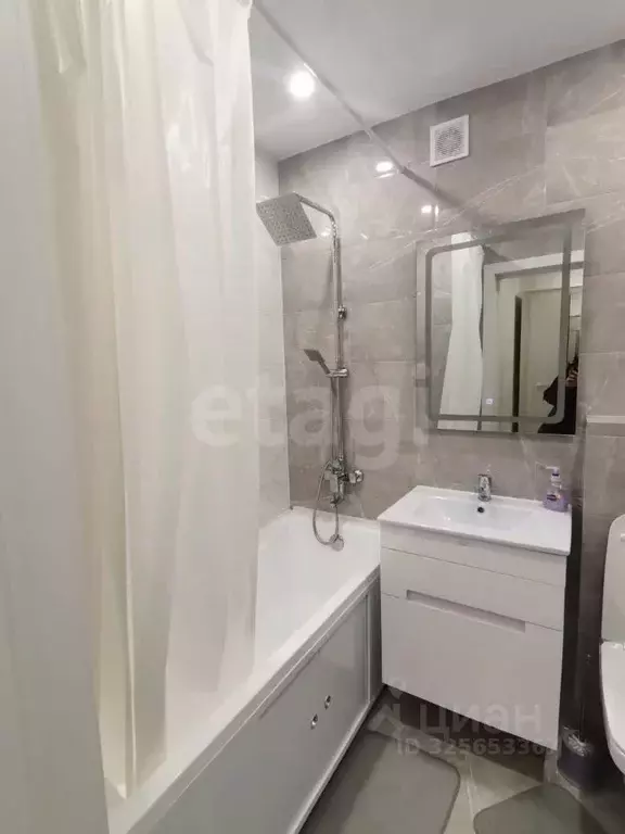 Студия Амурская область, Благовещенск ул. Василенко, 3/4 (24.0 м) - Фото 1