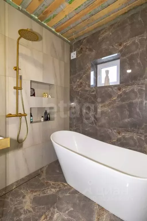 Дом в Тюменская область, Тюмень Царево садовое товарищество,  (100 м) - Фото 0