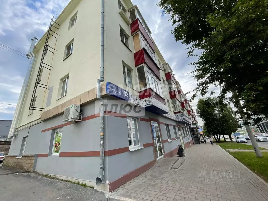 2-к кв. Башкортостан, Уфа ул. 50 лет СССР, 33 (44.8 м) - Фото 0