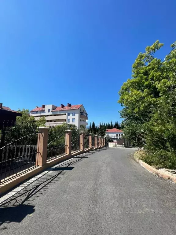 Участок в Крым, Ялта муниципальный округ, Восход пгт ул. Наташинская, ... - Фото 2