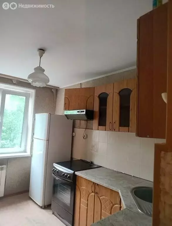 2-комнатная квартира: Владивосток, микрорайон Седанка, улица Серова, 3 ... - Фото 1