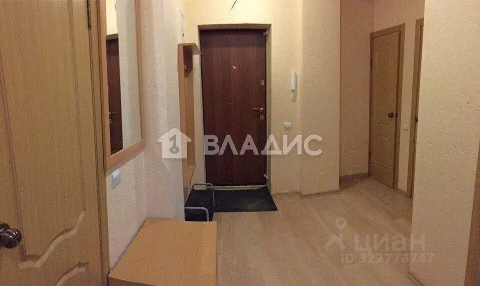 2-к кв. Нижегородская область, Нижний Новгород Ошарская ул., 98 (72.8 ... - Фото 1