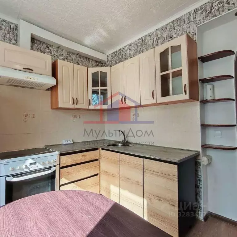 1-к кв. Белгородская область, Старый Оскол Макаренко мкр, 38 (40.0 м) - Фото 1