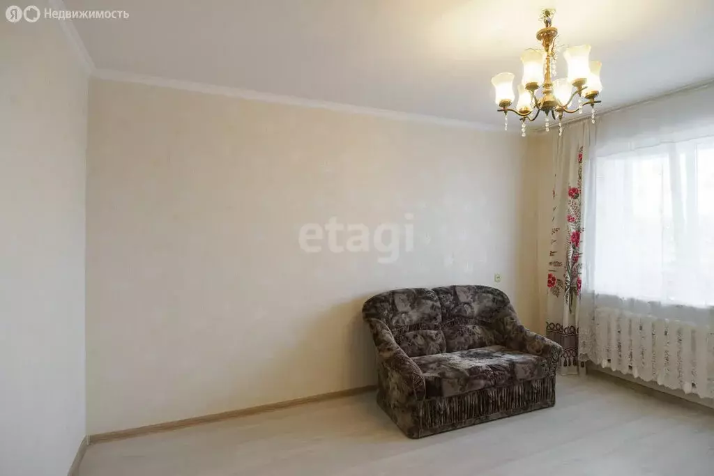 3-комнатная квартира: Ульяновск, улица Репина, 43 (64.7 м) - Фото 1