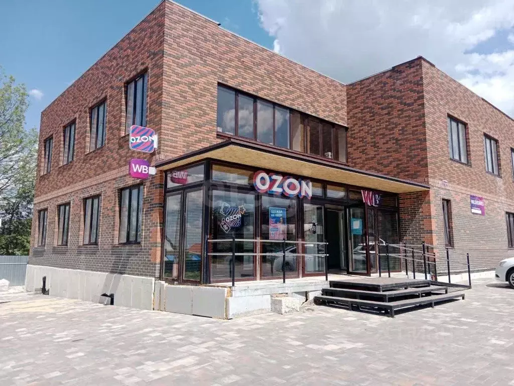 Помещение свободного назначения в Калужская область, Сухиничи ул. ... - Фото 1