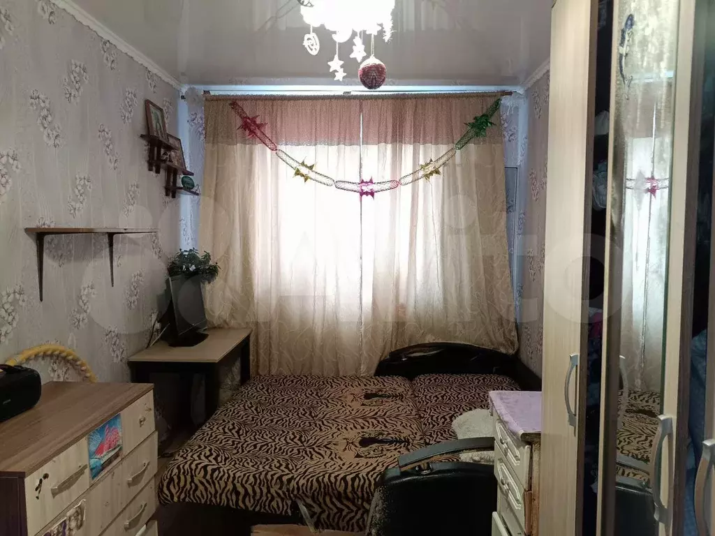 Комната 11 м в 4-к., 5/5 эт. - Фото 0