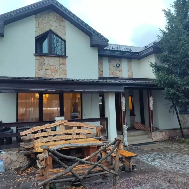 Дом в Санкт-Петербург ул. Композиторов, 8к5 (234 м) - Фото 1