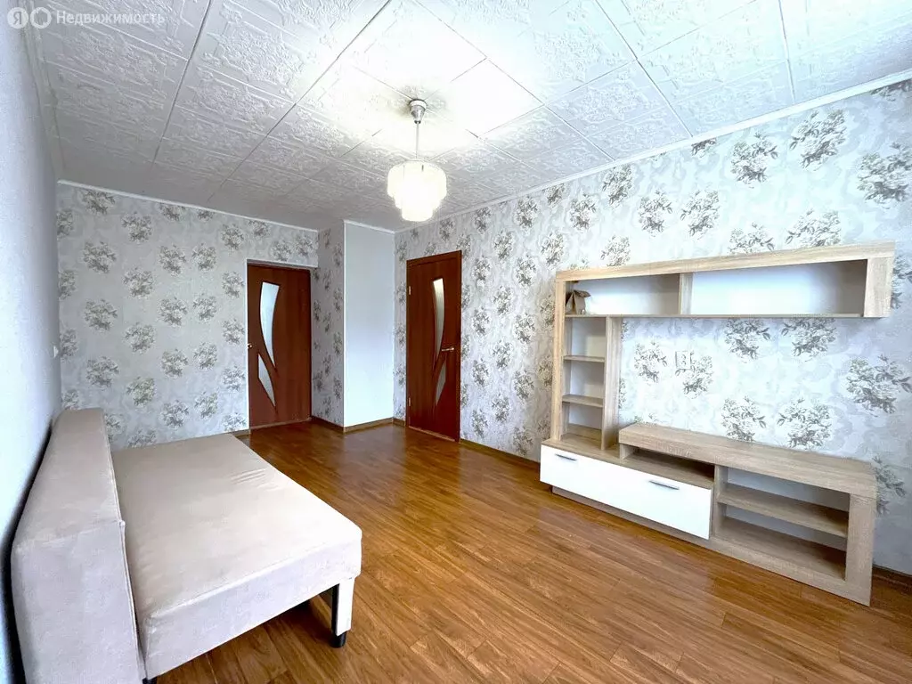 2-комнатная квартира: Пермь, Иньвенская улица, 15 (45 м) - Фото 0
