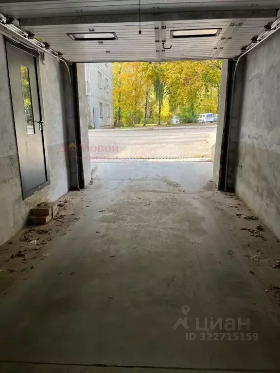 Гараж в Смоленская область, Смоленск ул. Нормандия-Неман, 7 (13 м) - Фото 1