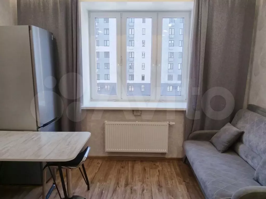 1-к. квартира, 40 м, 3/7 эт. - Фото 1