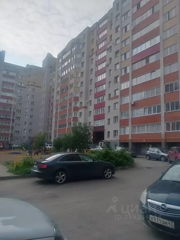 2-к кв. Кировская область, Киров Стахановская ул., 16 (62.0 м) - Фото 1