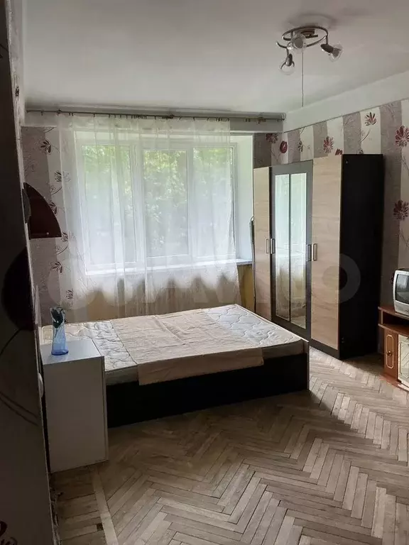 Комната 18 м в 3-к., 2/9 эт. - Фото 0