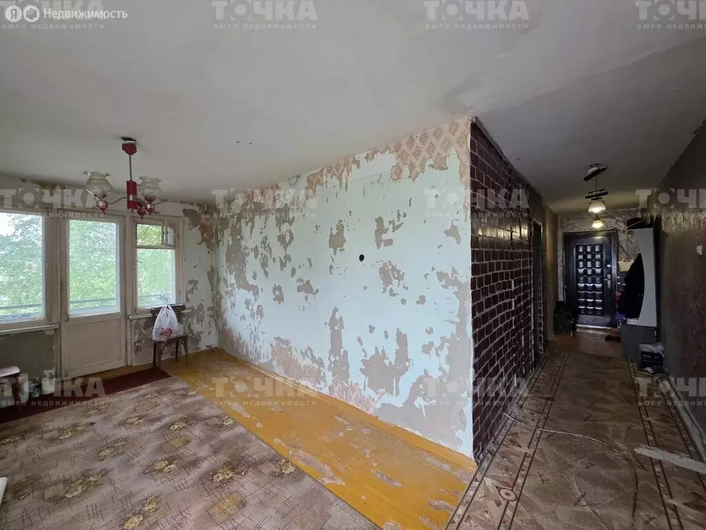 3-комнатная квартира: Чебаркуль, улица Крылова, 18 (55.5 м) - Фото 1