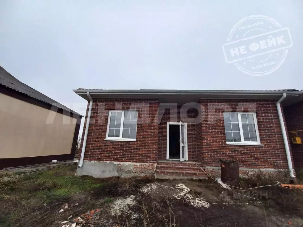 Дом в Ростовская область, Мясниковский район, с. Крым Пролетарская ул. ... - Фото 1