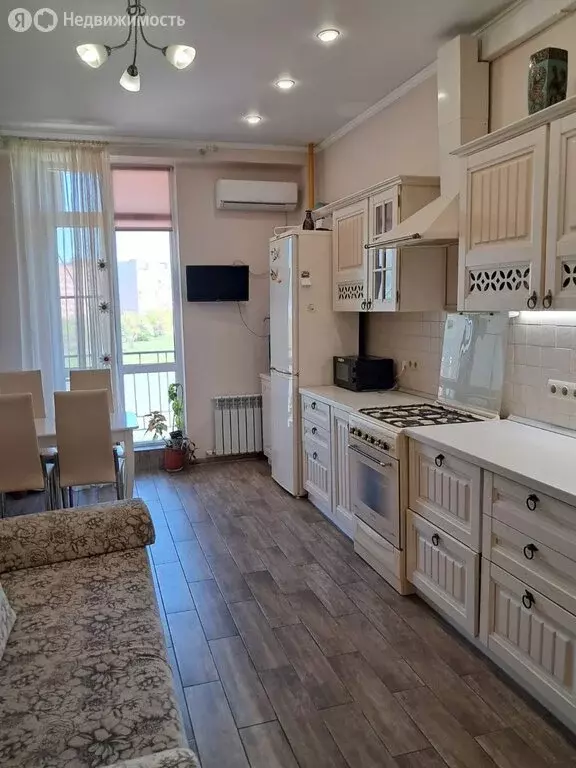 1-комнатная квартира: Геленджик, Крымская улица, 19к11 (46 м) - Фото 1