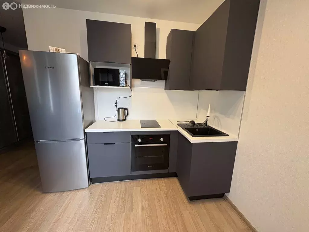 Квартира-студия: Екатеринбург, Лучистая улица, 6 (25.2 м) - Фото 1