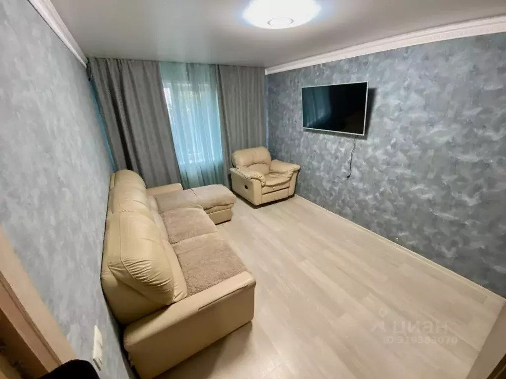 2-к кв. Удмуртия, Ижевск ул. Михаила Петрова, 28 (43.0 м) - Фото 0