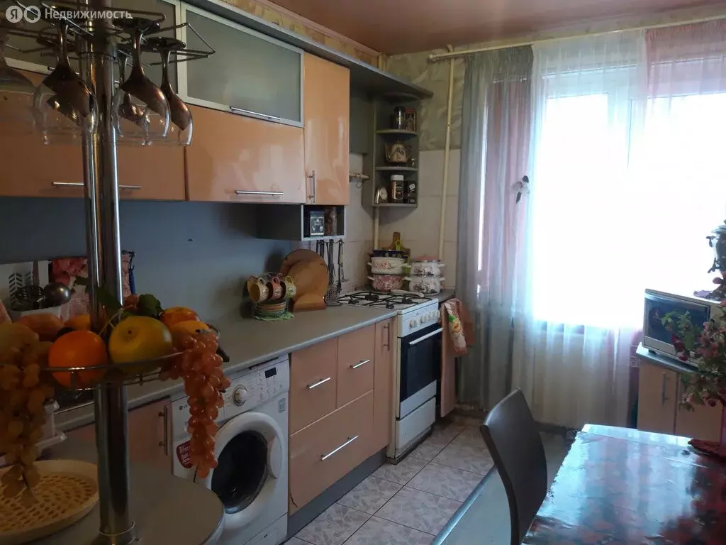3-комнатная квартира: Ейск, Морская улица, 171 (63.5 м) - Фото 0