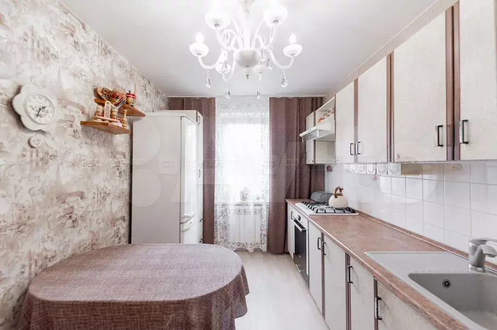 3-к. квартира, 68 м, 6/9 эт. - Фото 0