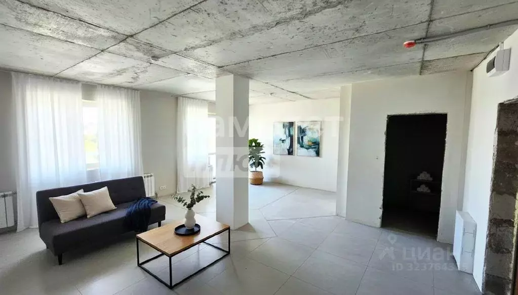 1-к кв. Омская область, Омск просп. Королева, 7 (44.9 м) - Фото 1