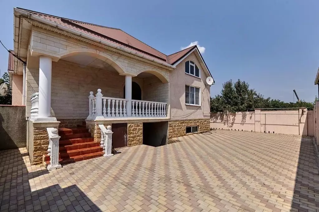 Дом в Краснодарский край, Краснодар Северный мкр, ул. Брестская, 61 ... - Фото 0