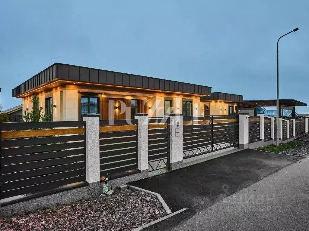 Дом в Ленинградская область, Выборгский район, Первомайское с/пос, ... - Фото 1