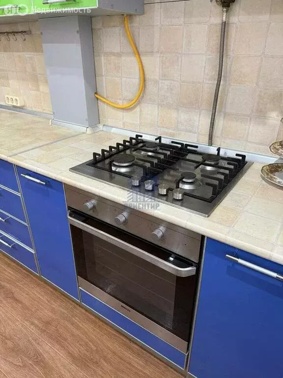 3-комнатная квартира: Ишлеи, улица Ленина, 3 (82 м) - Фото 1