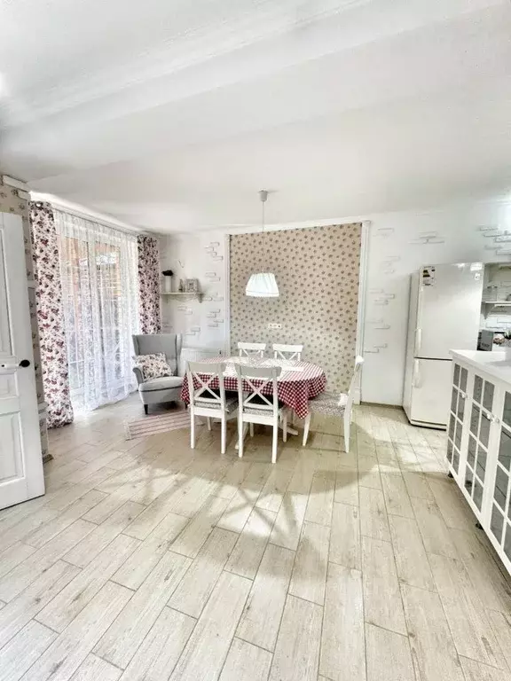 Таунхаус в Краснодарский край, Краснодар ул. Бульварная, 2/9 (105 м) - Фото 2