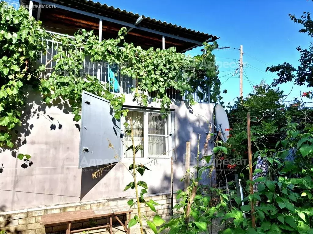 Дом в Волжский, СНТ Урожай, улица 4-я Линия (50 м) - Фото 1