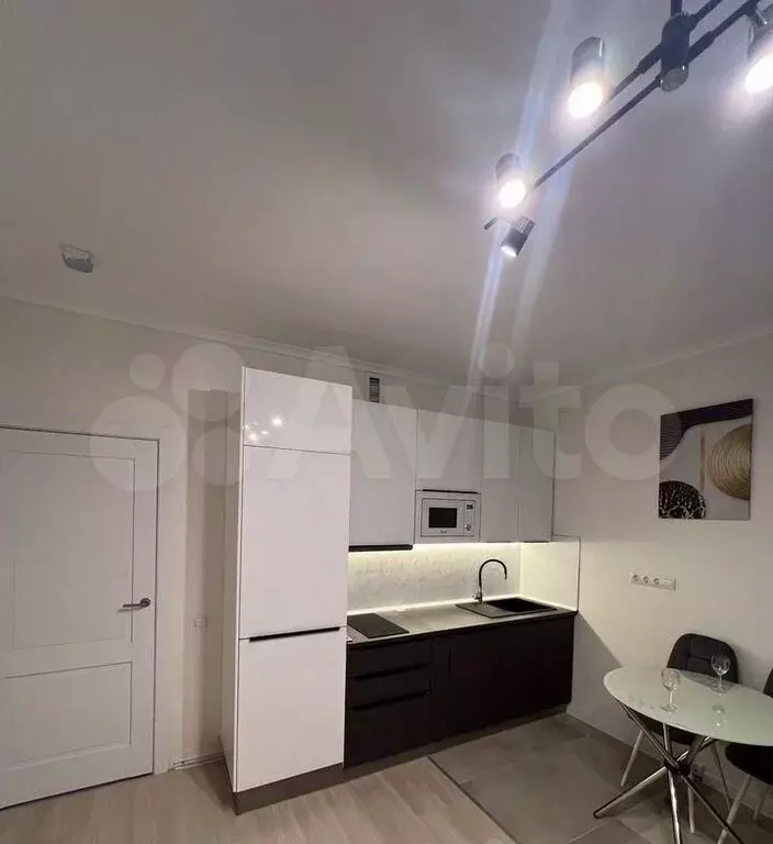 1-к. квартира, 30 м, 10/25 эт. - Фото 1