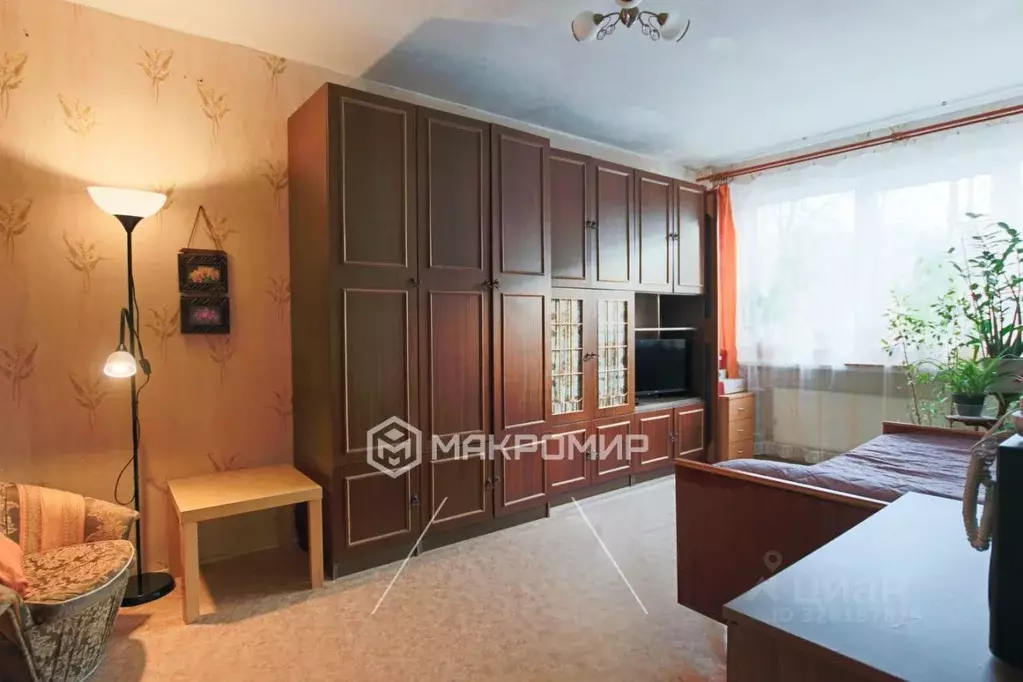 1-к кв. Санкт-Петербург Серебристый бул., 22К3 (32.1 м) - Фото 1