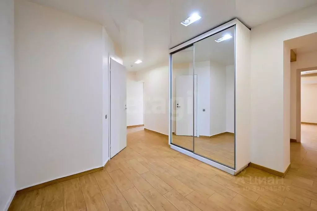 Помещение свободного назначения в Псковская область, Псков ул. Розы ... - Фото 1