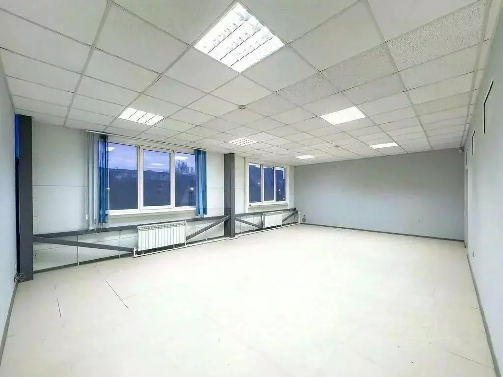 Офис в Оренбургская область, Оренбург Волгоградская ул., 7 (50 м) - Фото 1