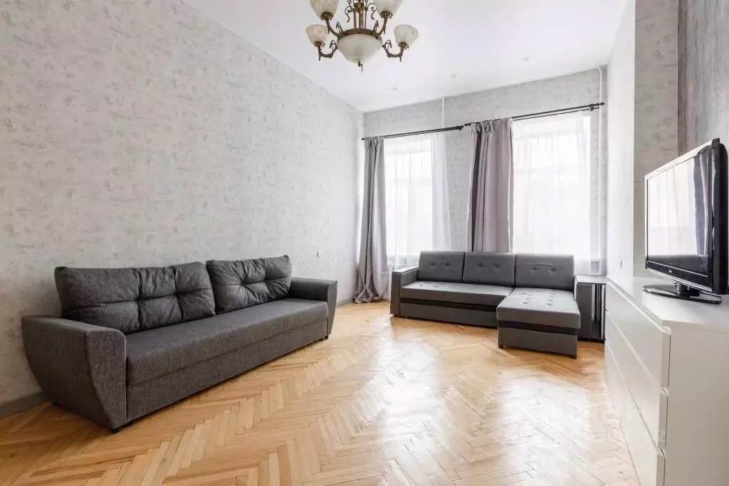 1-к кв. Санкт-Петербург ул. Радищева, 5-7 (60.0 м) - Фото 1