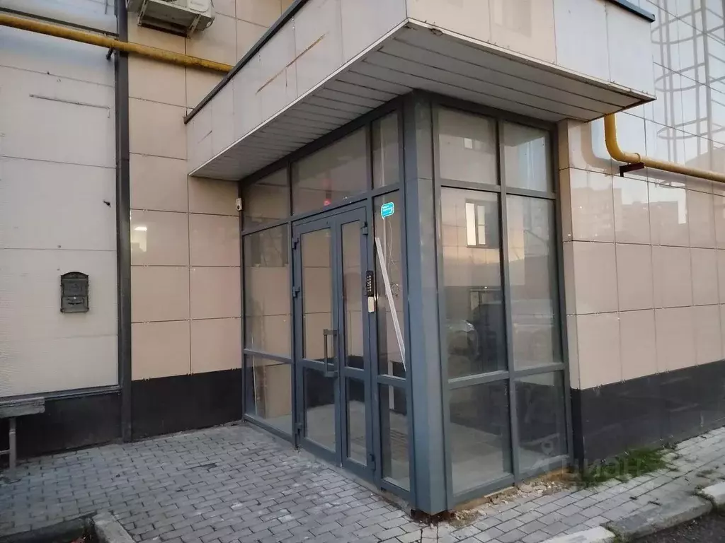 Помещение свободного назначения в Татарстан, Казань ул. Габдуллы ... - Фото 1