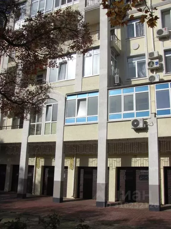 2-к кв. Крым, Евпатория просп. Ленина, 68к19 (92.0 м) - Фото 0