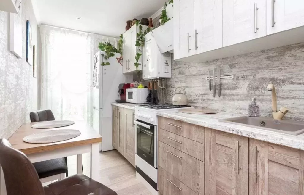 1-к кв. Калининградская область, Гурьевский муниципальный округ, пос. ... - Фото 1